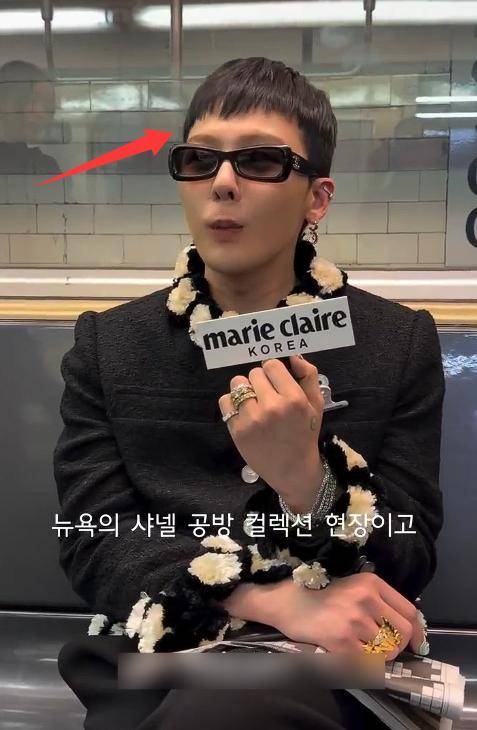 辛芷蕾国际范足权志龙狗啃刘海拉胯开元棋牌纽约大秀：王一博背头惊艳(图4)